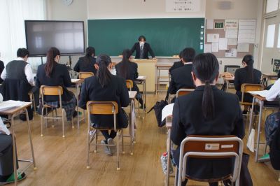 http://www.ursula.ed.jp/high/news/DSC04394.JPG