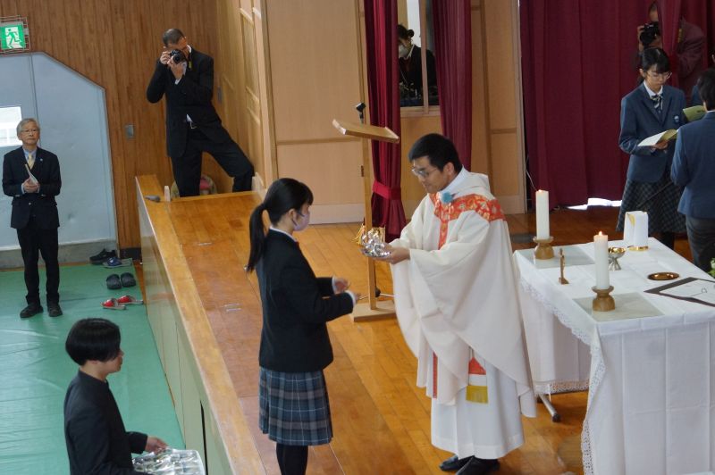 http://www.ursula.ed.jp/high/news/DSC04500.JPG