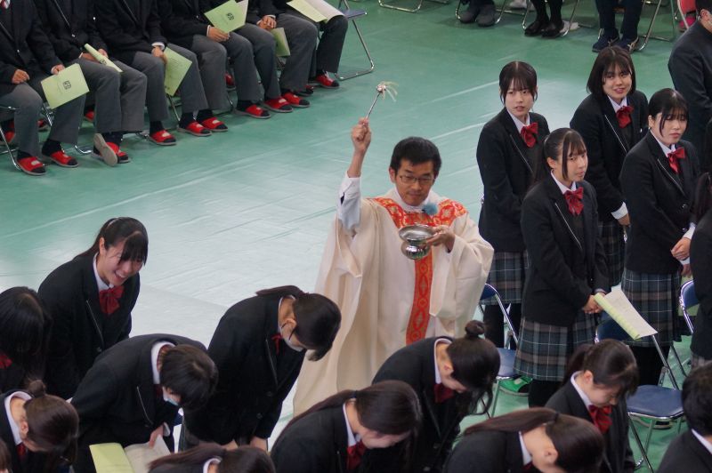 http://www.ursula.ed.jp/high/news/DSC04529.JPG
