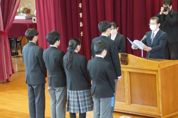 http://www.ursula.ed.jp/high/news/DSC05374.JPG