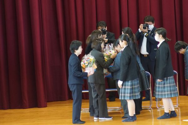 http://www.ursula.ed.jp/high/news/DSC05459.JPG
