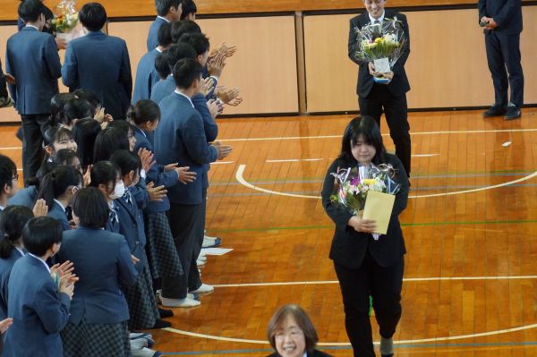 http://www.ursula.ed.jp/high/news/DSC05471.JPG