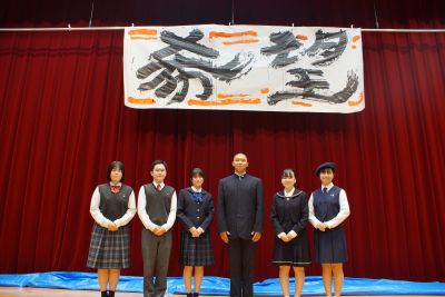 http://www.ursula.ed.jp/high/news/DSC08266.JPG